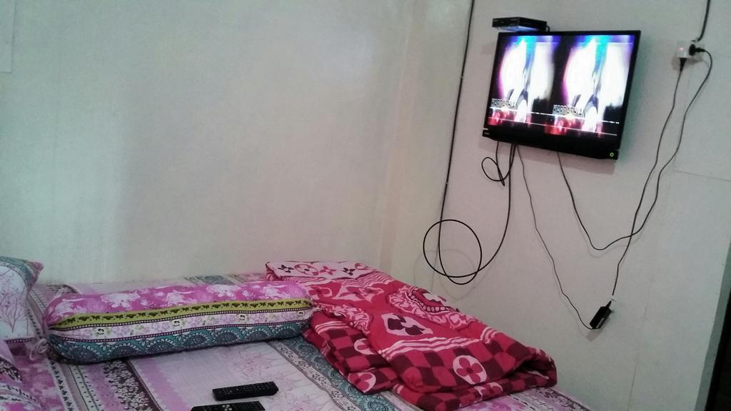 Mayestik Guest House Syariah Yakarta Exterior foto